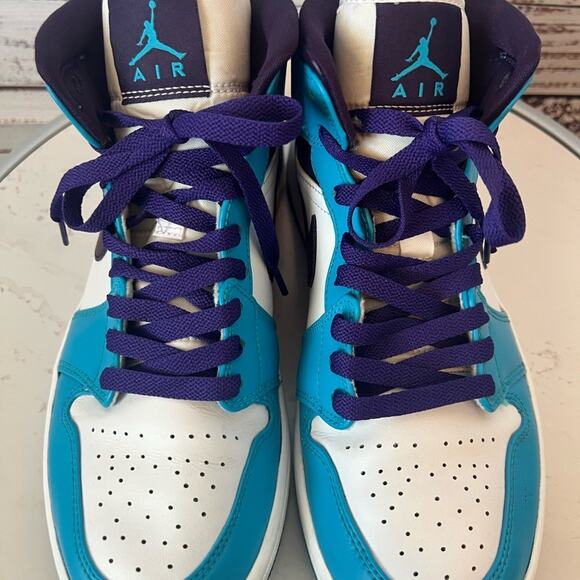 Nike Air Jordan 1 Mid 'Charlotte Hornets' Men’s - Picture 8 of 13